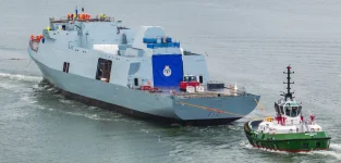 HMS Venturer Launch Marks Major Step in UK's £1.25B Warship Program.webp