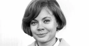 Swedish Journalist and Actress Birgitta Alm Dies at 87.webp