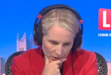 Treasury Minister Stumbles Over Lower Thames Crossing Details on Air.webp