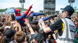 Download Festival Moshpits Set Off 700 Smartwatch 999s.webp