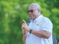 Mahama Threatens Chiefs Stop Pocketing Public Cash.webp