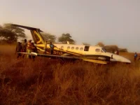 Tourists Hurt in Emergency Plane Landing in Zimbabwe.webp