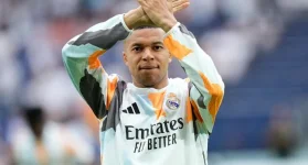 Kylian Mbappe Hospitalized with Acute Gastroenteritis.webp