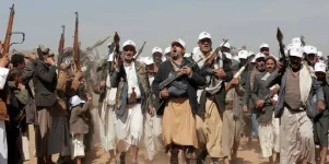 Houthis ready to pick off US ships in Red Sea.webp