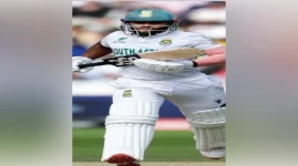 Bavuma sits out Zimbabwe Tests while Maharaj takes over.webp