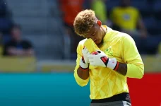 Williams howler costs Sundowns as Dortmund edge win.webp