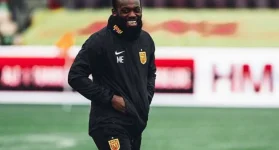 Essien stays at FC Nordsjælland as assistant coach on a two-year deal.webp