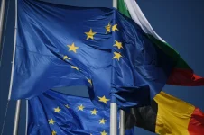 EU envoys back bill easing supply chain due diligence rules.webp