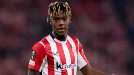 Athletic Bilbao seeks to block Barcelona's move for Nico Williams' transfer.webp