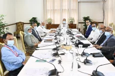 Bangladesh to Install Solar Panels on All Government Building Roofs to Boost Renewable Energy.webp