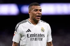 Kylian Mbappe Files Complaint Against PSG Over Moral Harassment and Extortion.webp