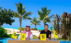Cristiano Ronaldo Signs Contract Extension with Al Nassr Until 2027.webp