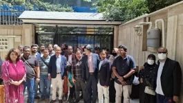 First Group of Bangladeshi Nationals Repatriated from Conflict-Hit Iran Arrives at Pakistan B...webp