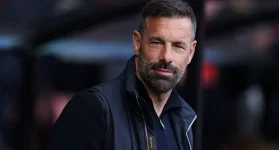 Van Nistelrooy Departs Leicester City After Relegation Woes.webp