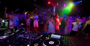 Rwanda Imposes New Closing and Opening Hours for Nightlife Establishments.webp