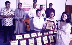 Begum Rokeya University Presents Deans and Merit Awards to Honours Graduates.webp
