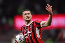 AC Milan Confirms Departure of Luka Jovic After Contract Expiry.webp