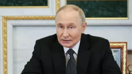 Putin Says Arctic Development Key to Russia's Future.webp