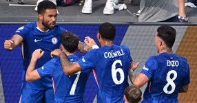 Chelsea Endure Five-Hour Marathon to Defeat Benfica, Set Up Palmeiras Tie.webp