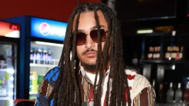 Yung Lion calls on Jamaicans to lion up, defend culture, and fight inflation.webp