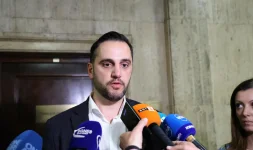 We Continue the Change convenes National Council after Petkov resignation shock.webp
