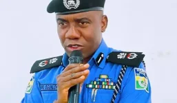 Ogun police arrest a suspect for pistol threats and gang assault in Abeokuta.webp