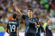 Gonzalo Garcia Likely to Stay at Real Madrid Following Strong Performances.webp
