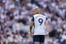 Tottenham gives Richarlison the green light for summer exit.webp