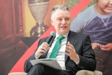 Safaricom Ethiopia Nails 10M in 90-Day Dash, Rivals Eat Dust.webp