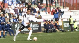 Kenya's Ismael Athuman Joins Zamora CF on Free Transfer.webp