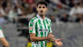 Atletico Madrid Closing in on Johnny Cardoso for €35 Million.webp