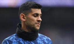 Atletico Madrid Offers €55 Million for Tottenham's Cristian Romero.webp