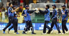 Hasaranga Praises Sri Lanka's Fielding and Calm After Dramatic Win Over Bangladesh.webp