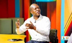 Frank Gashumba Criticizes Ugandan Artists for Lacking Celebrity Class.webp