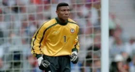 Nigeria Mourns Legendary Goalkeeper Peter Rufai's Passing.webp