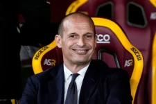 Allegri wants Leao and Maignan to stay as Milan's key pillars.webp