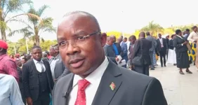 Ching'oma questions opposition absence from Malawi's Independence Day service.webp