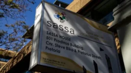 Sassa warns recipients with extra income to report by July or lose grants.webp