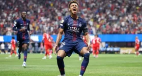 PSG edge Bayern Munich 2-0 in Club World Cup quarter-final, Musiala injured.webp