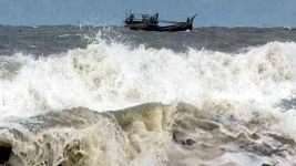 Bangladesh issues a cautionary signal due to active monsoon conditions.webp