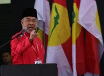 BN aims to recapture seats held by Bersatu, PAS in the upcoming election.webp