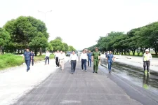 Myanmar leader inspects Nay Pyi Taw road repairs using new mix design.webp