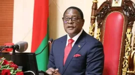 Chakwera's government faces legitimacy questions after the term expiry in Malawi.webp