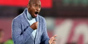 Rulani Mokwena turns down Gulf offers as he waits for a top-tier opportunity.webp