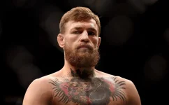 Conor McGregor signals interest in UFC fight proposed for White House event.webp