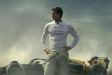 Apple's F1 film breaks records with box office earnings nearing 300 million.webp