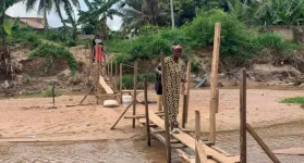 Bronkon New Life seeks urgent help as an unsafe bridge endangers residents.webp