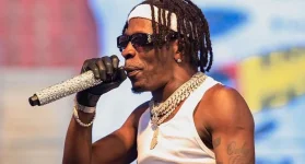 Shatta Wale calls on youth to support Mahama government.webp