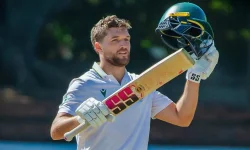 Wiaan Mulder scores second-fastest triple century in Test history.webp