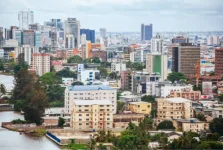Nigeria's broadband crisis deepens as ISPs vanish and Starlink stumbles.webp